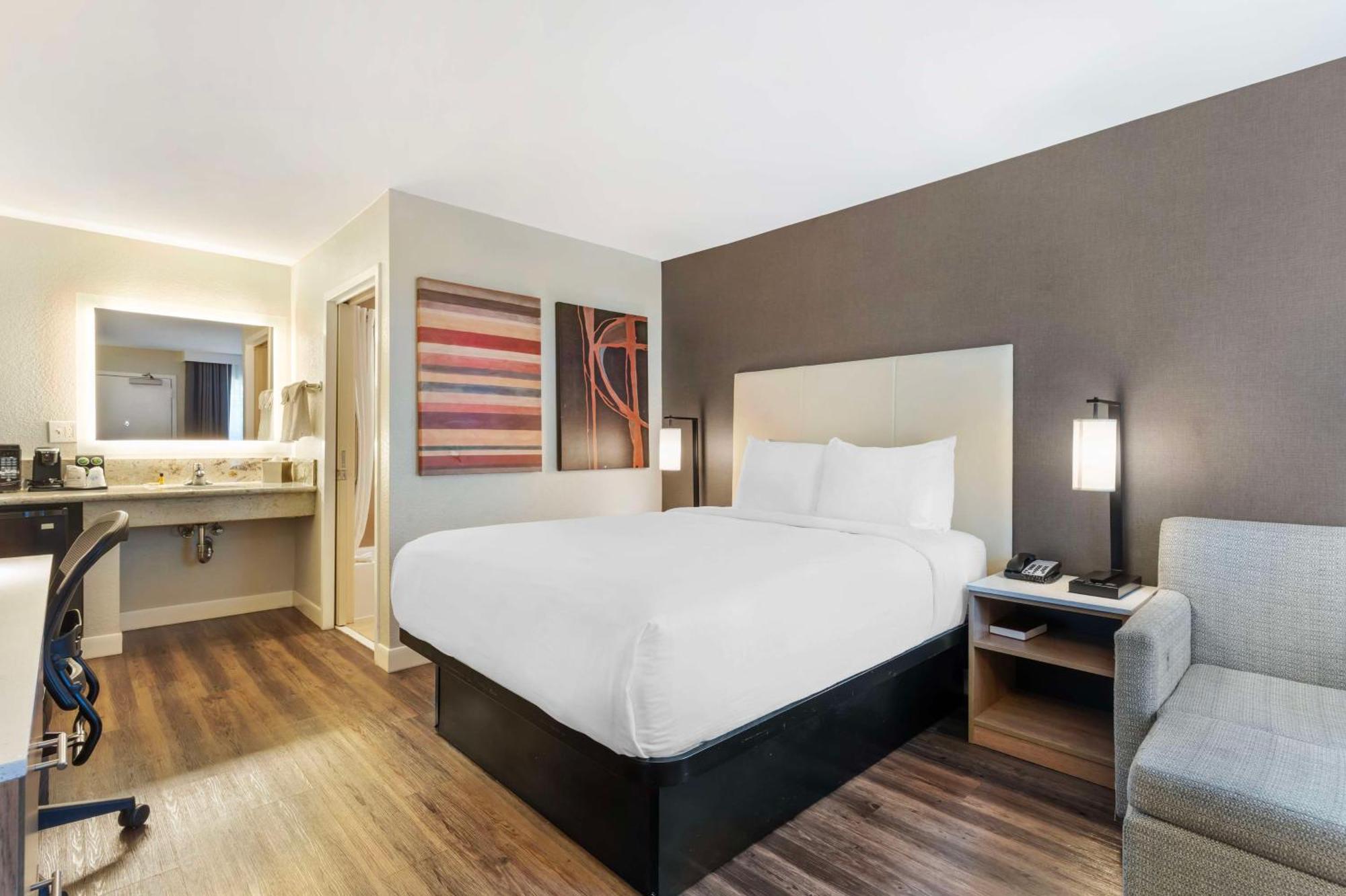 Best Western Plus Rancho Cordova Inn Buitenkant foto