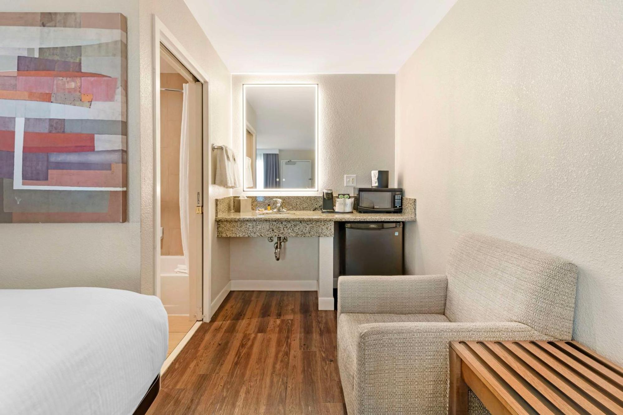 Best Western Plus Rancho Cordova Inn Buitenkant foto