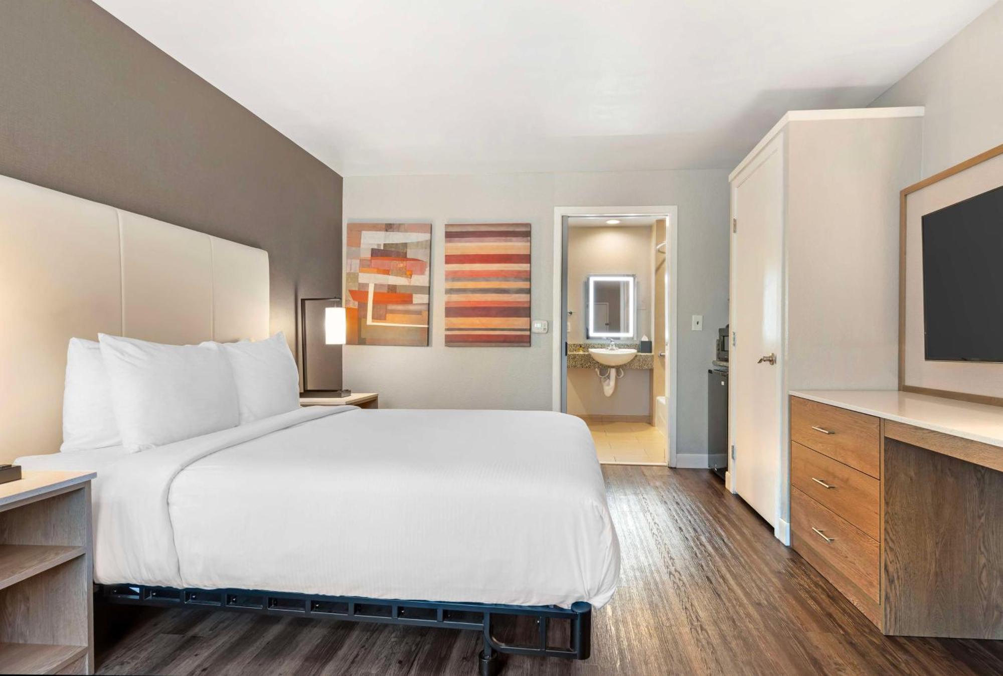 Best Western Plus Rancho Cordova Inn Buitenkant foto