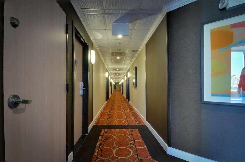 Best Western Plus Rancho Cordova Inn Buitenkant foto