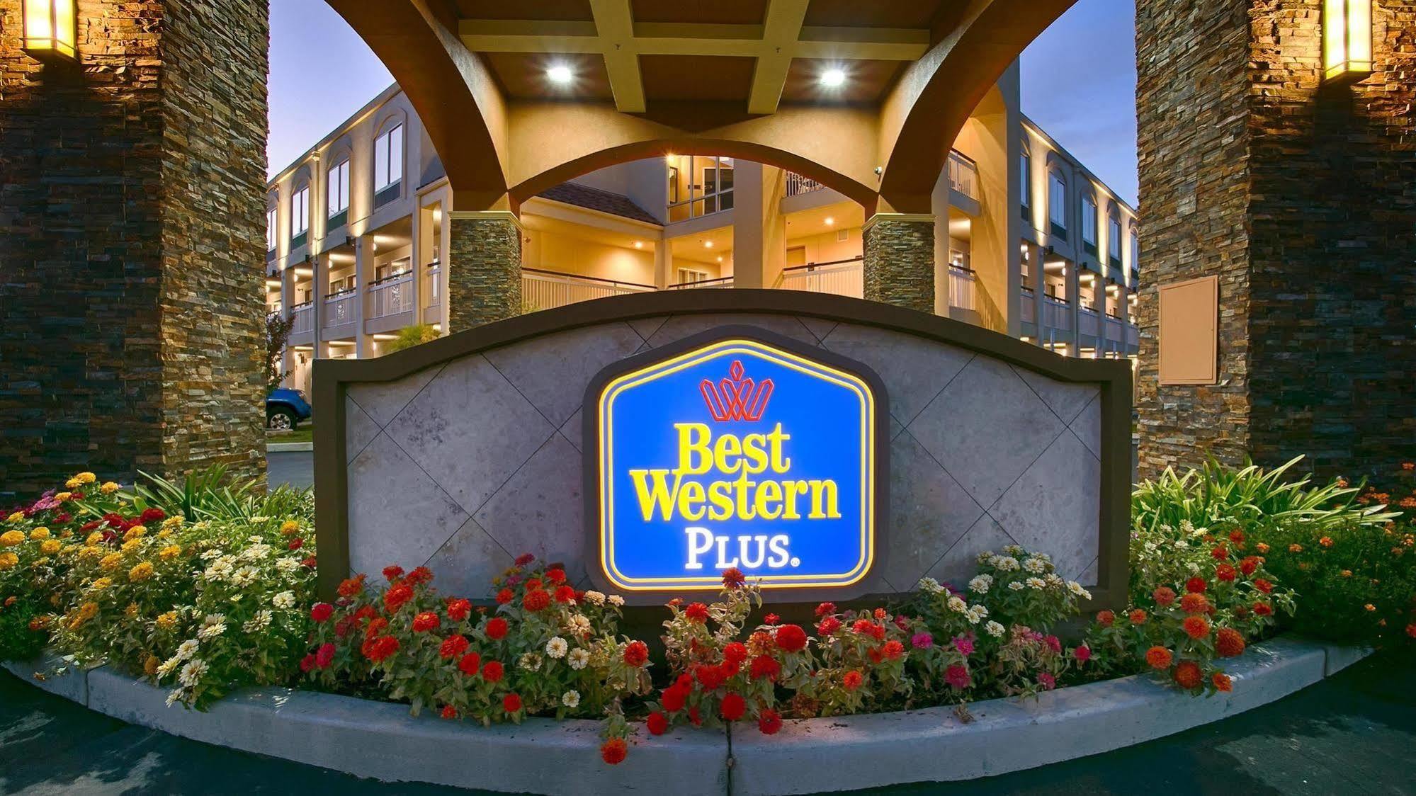 Best Western Plus Rancho Cordova Inn Buitenkant foto