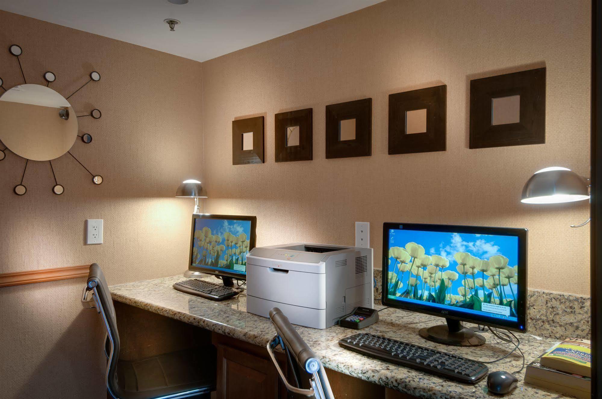 Best Western Plus Rancho Cordova Inn Buitenkant foto